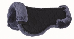 Lammfellsattelkissen